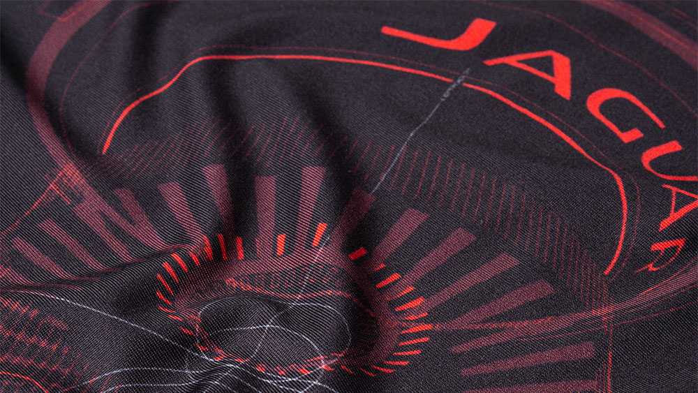 مدفأة للعنق برسومات متمددة - Hover Image