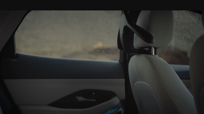 Get Jaguar Click and Hang At AED 454.00